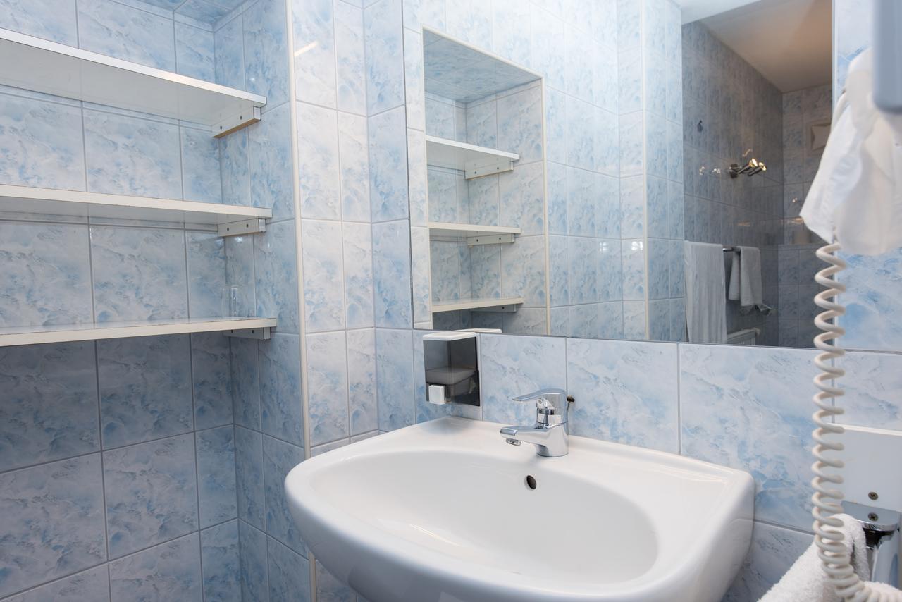 Kaerntner Stubn Hotel Paternion Kültér fotó