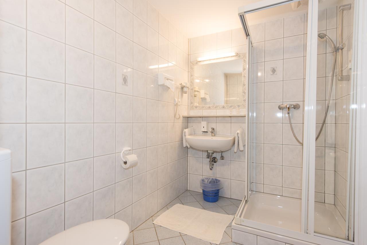 Kaerntner Stubn Hotel Paternion Kültér fotó