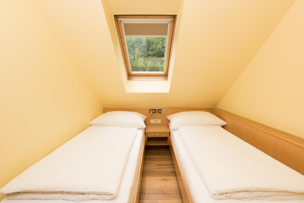 Kaerntner Stubn Hotel Paternion Kültér fotó
