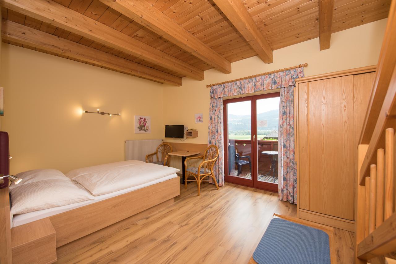 Kaerntner Stubn Hotel Paternion Kültér fotó
